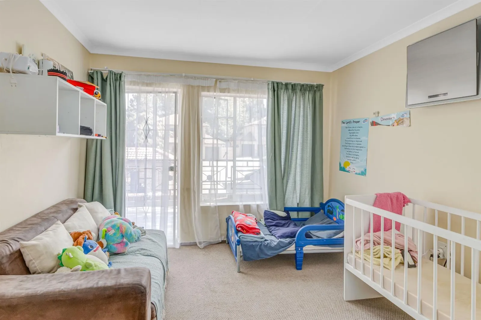 Townhouse in Craigavon, Sandton photo 19