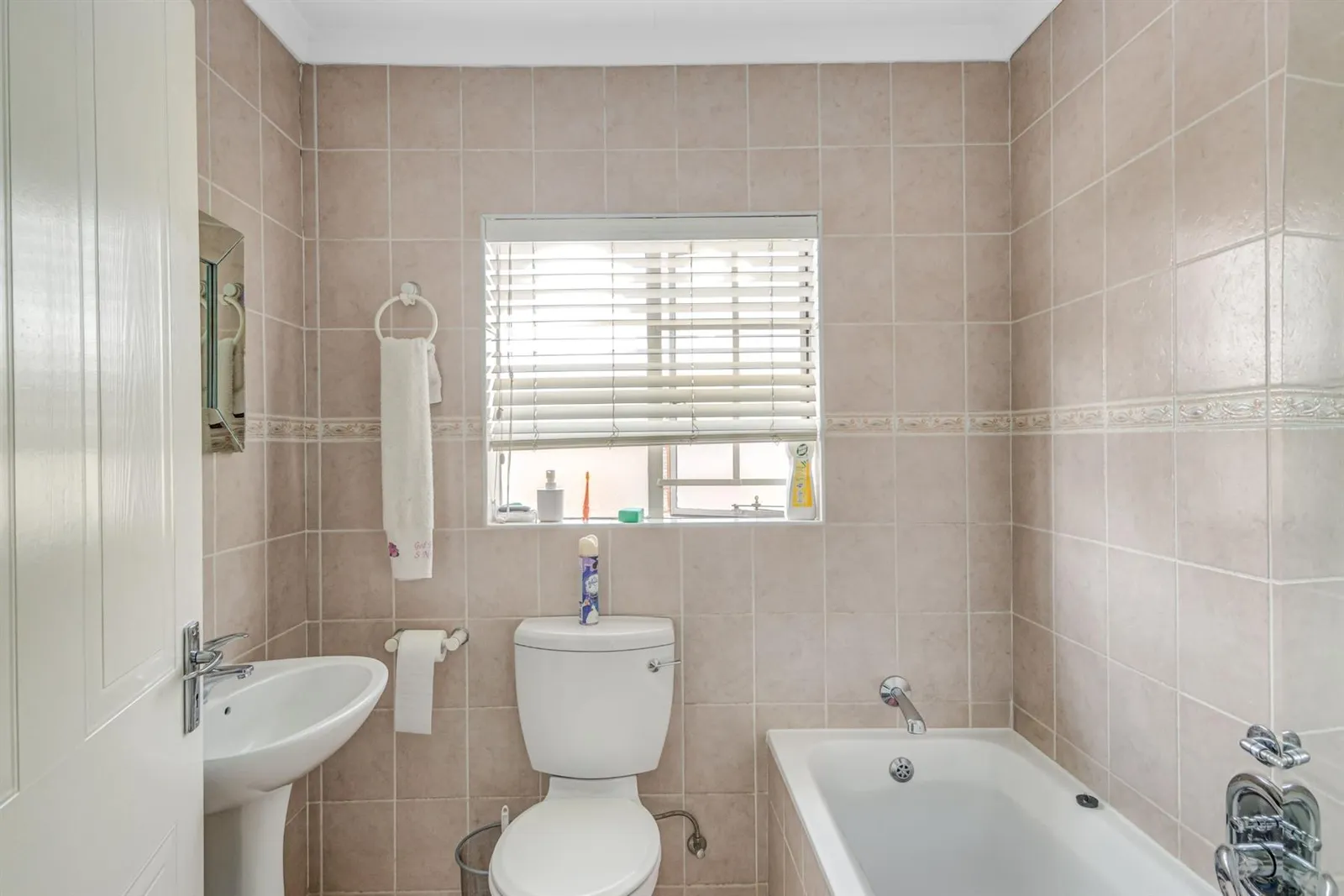 Townhouse in Craigavon, Sandton photo 23