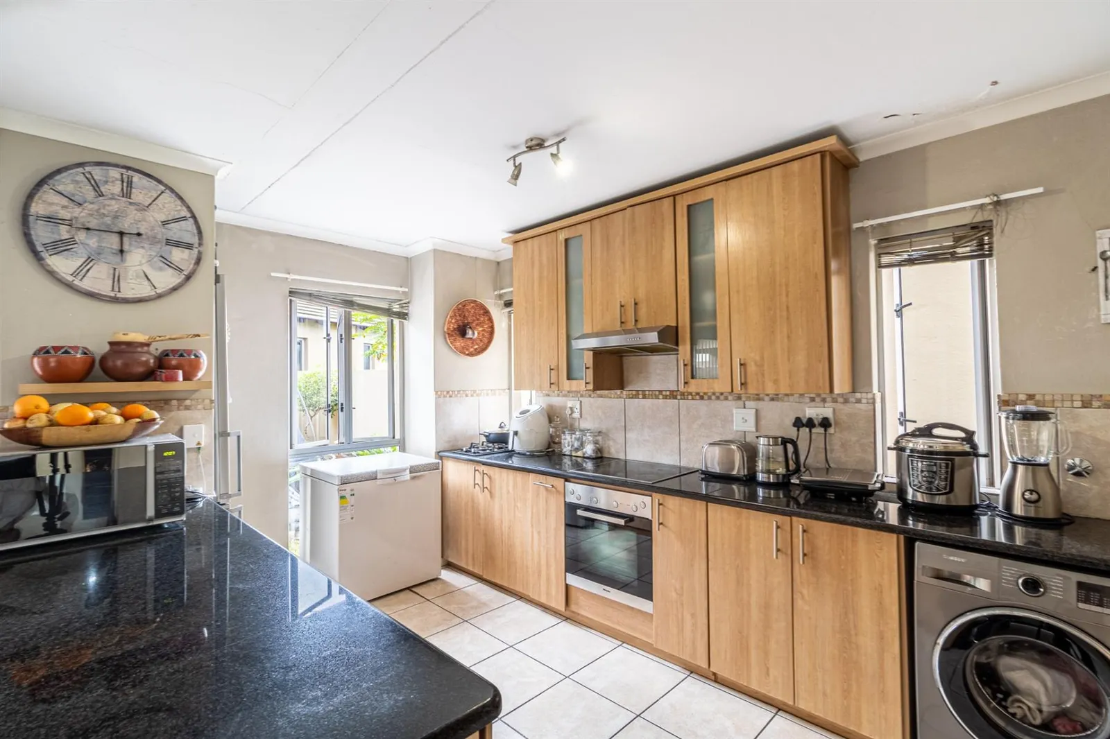 Duplex in Fourways, Sandton photo 2