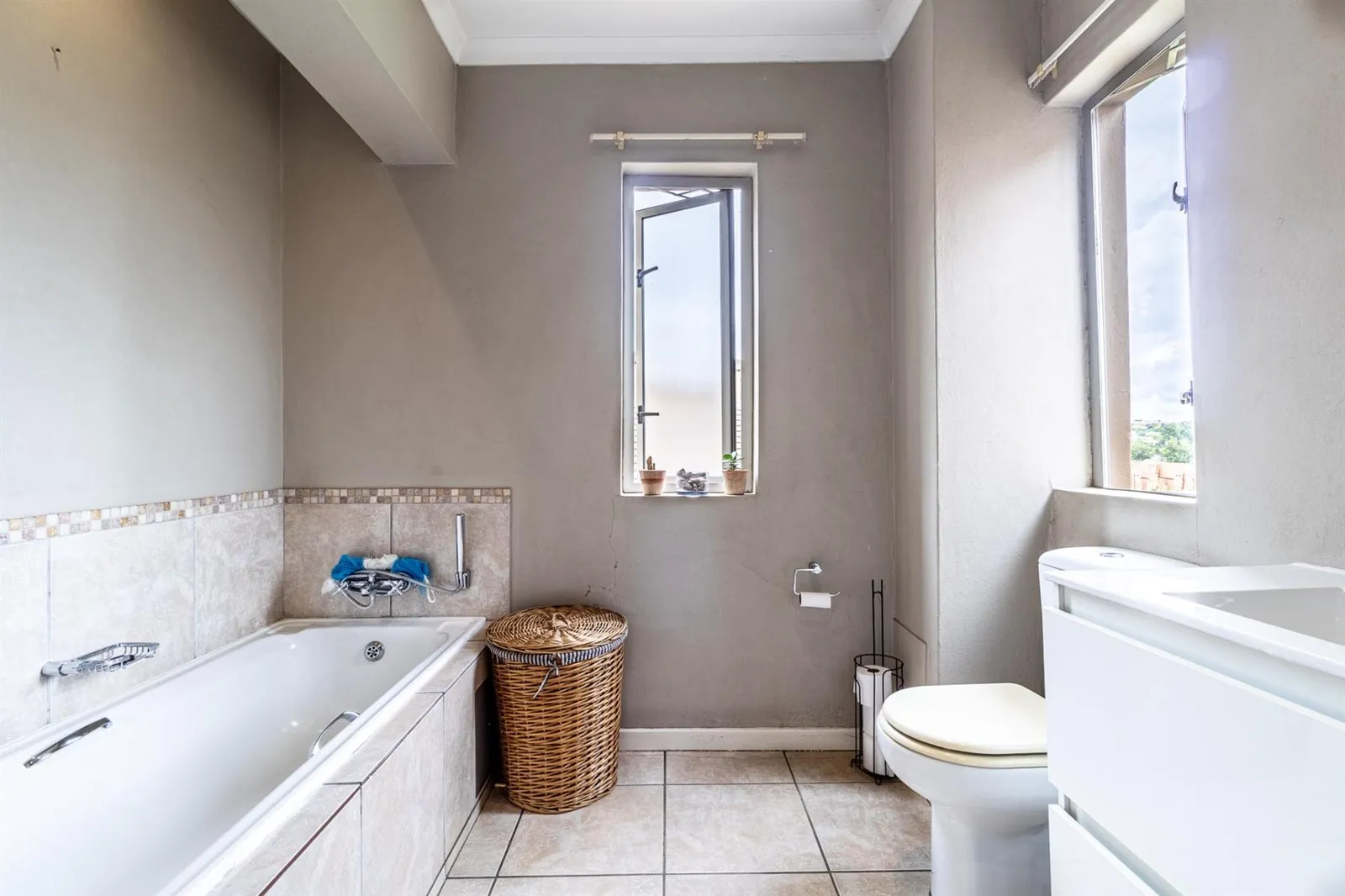 Duplex in Fourways, Sandton photo 12