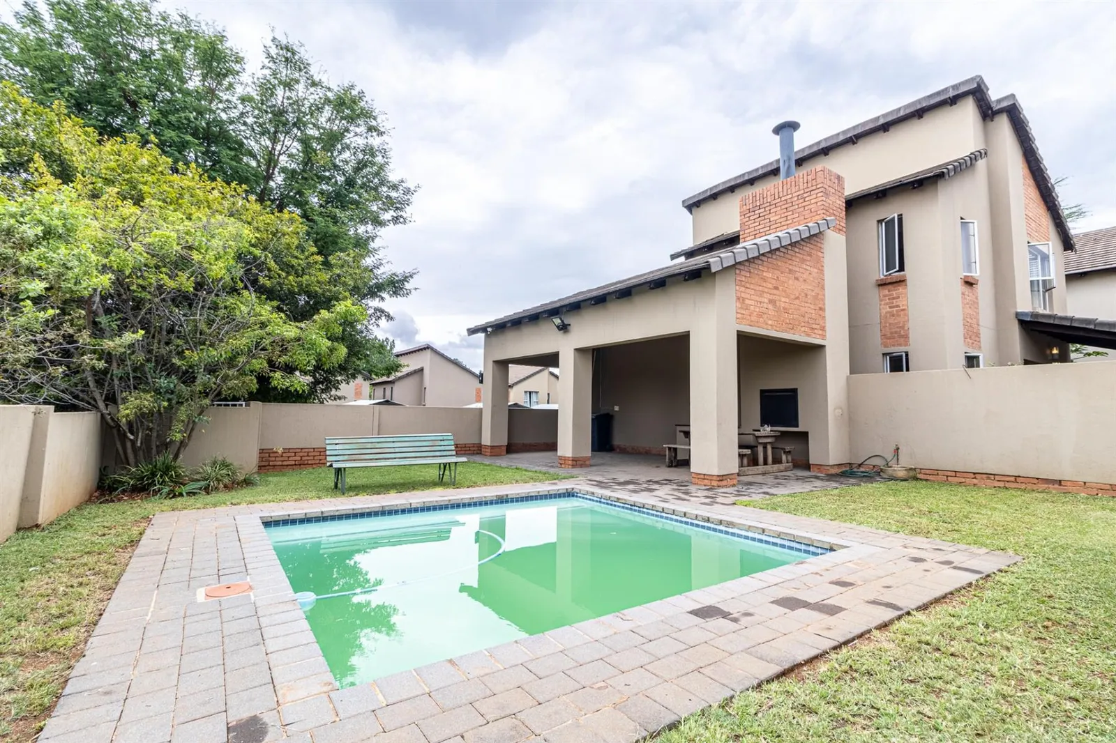 Duplex in Fourways, Sandton photo 18