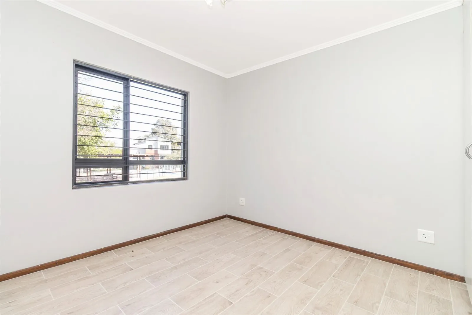 Apartment in Jackal Creek Golf Estate, Randburg photo 17