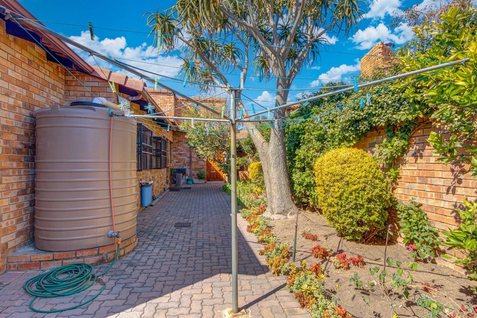 House in North Riding, Randburg photo 15