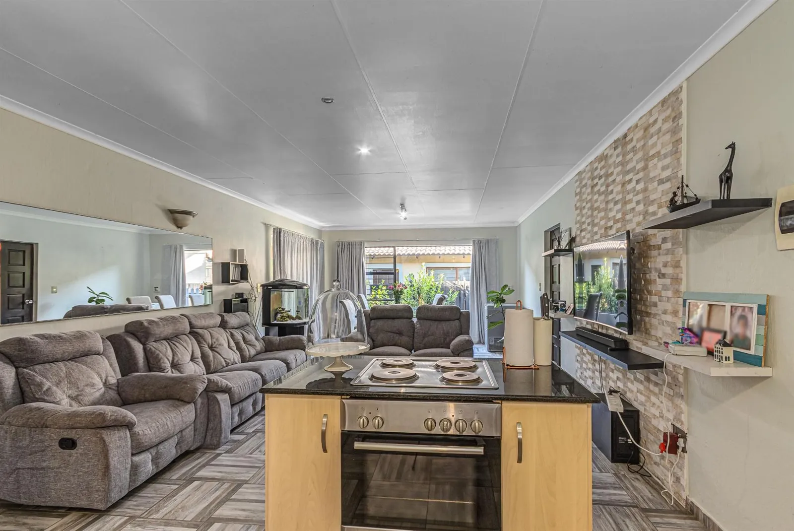 House in Broadacres, Sandton photo 4