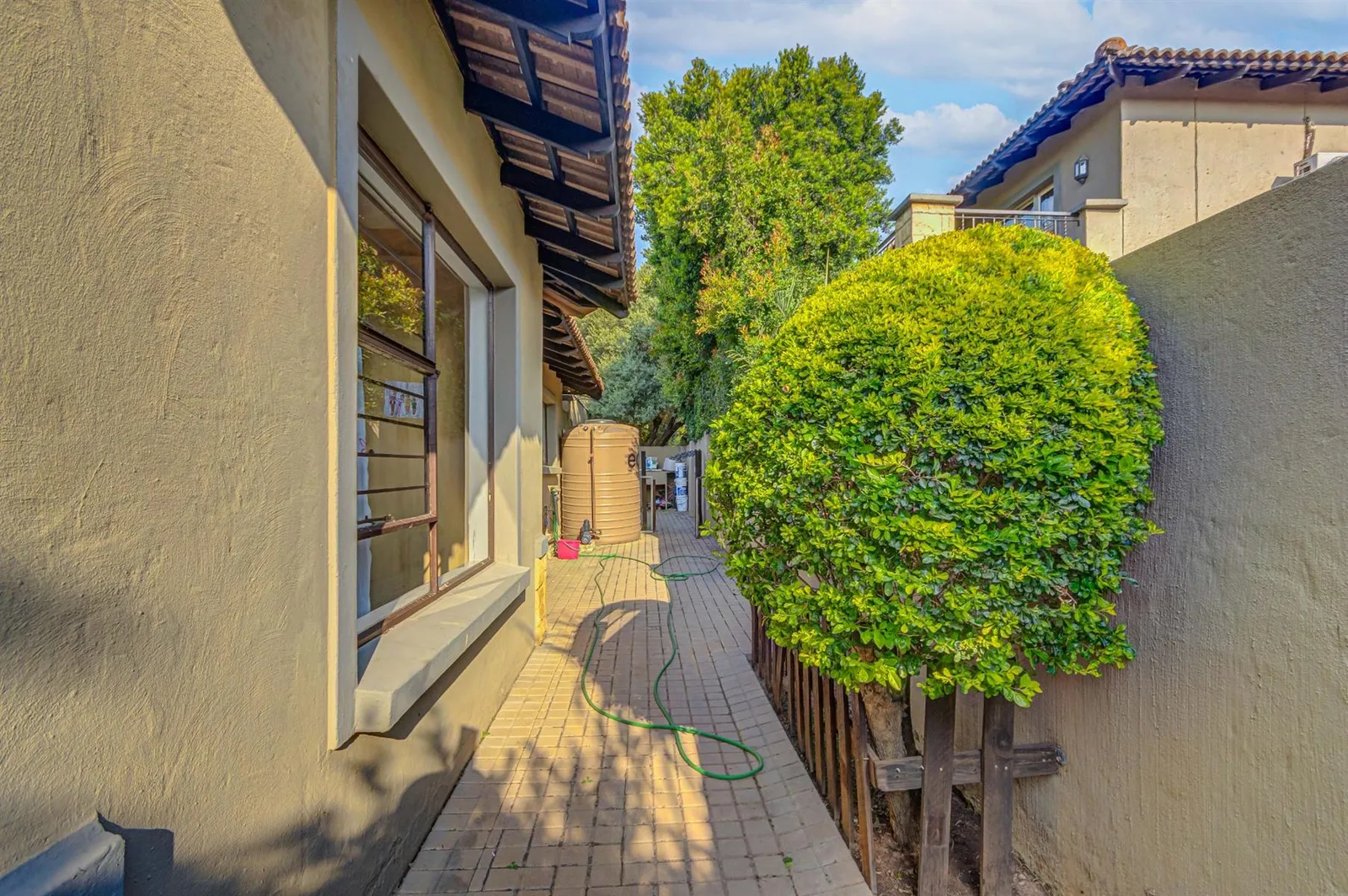 House in Broadacres, Sandton photo 22