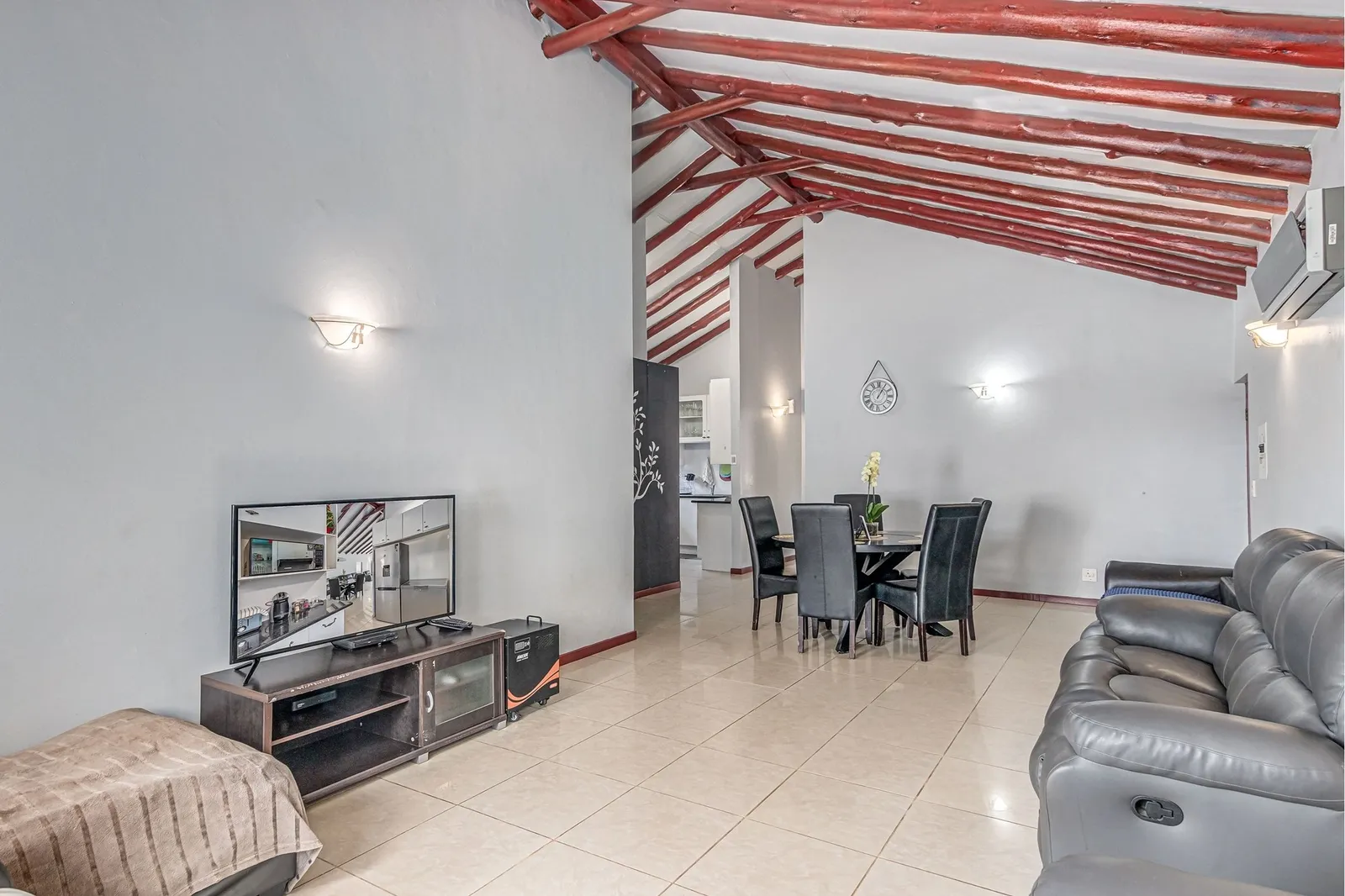 House in North Riding, Randburg photo 2