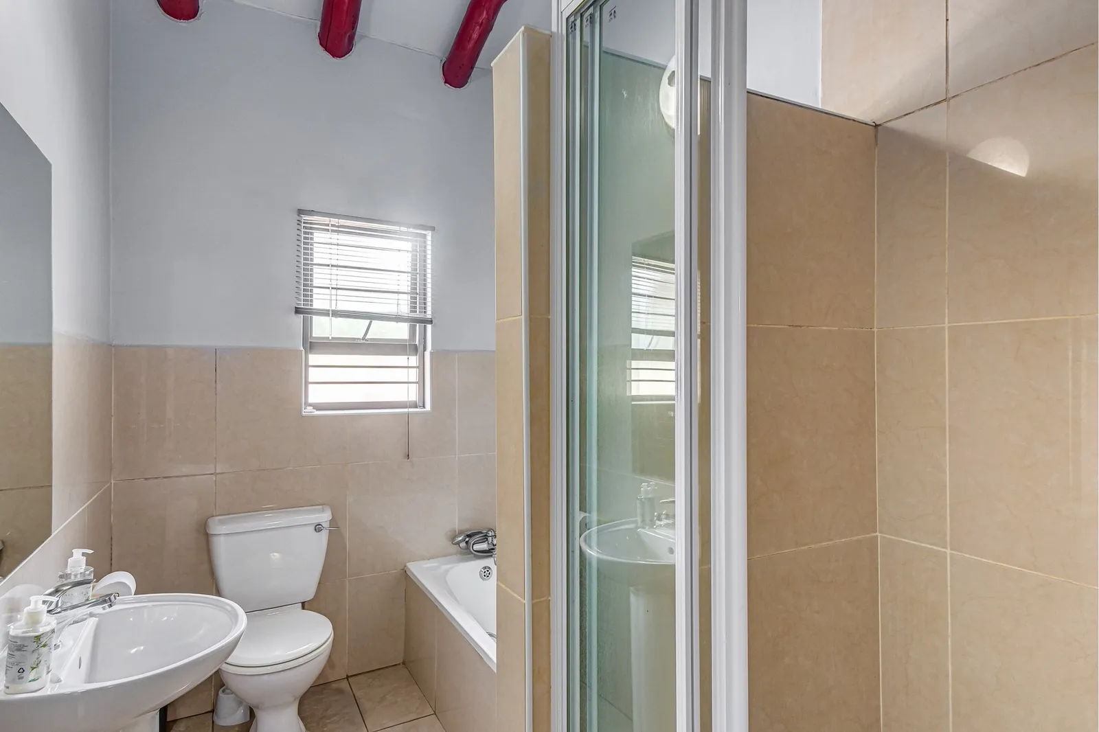 House in North Riding, Randburg photo 18
