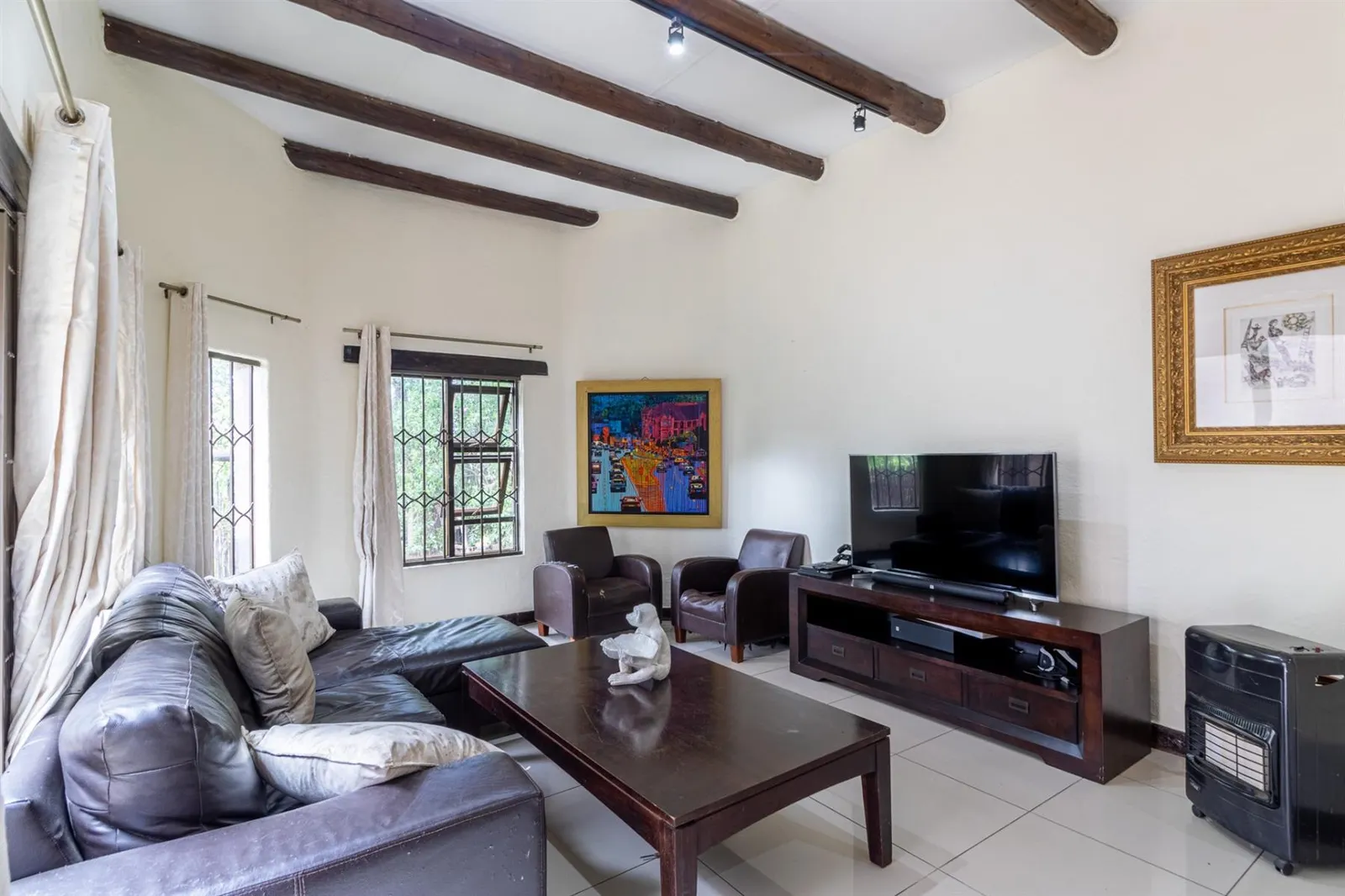 Townhouse in North Riding, Randburg photo 9